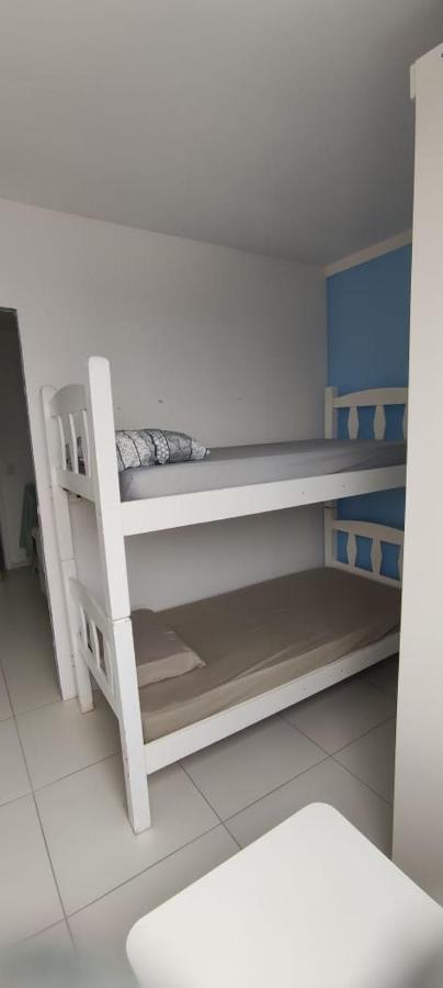 Sobrado Para Temporada Villa กัมโบรีอู ภายนอก รูปภาพ